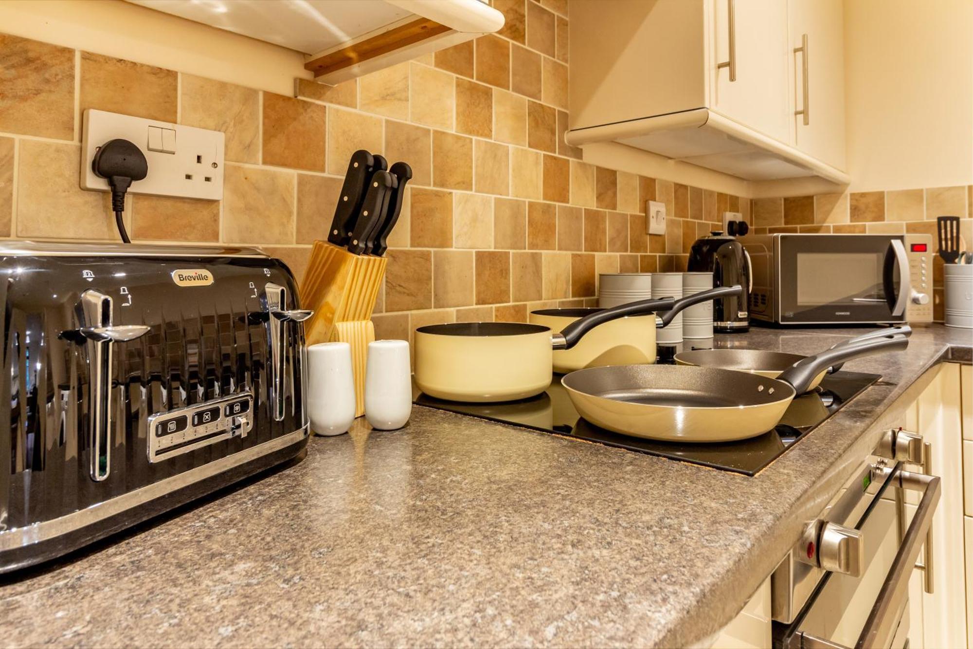Host & Stay - Hillbrook House Apartment グレート・マルバーン 部屋 写真